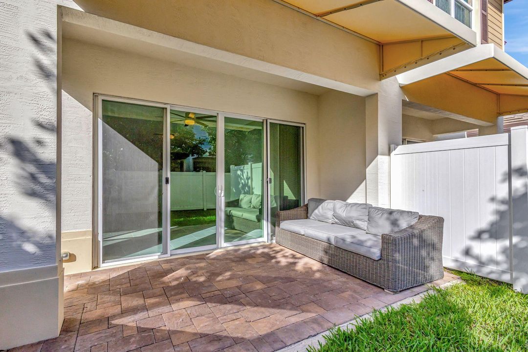 En Renta: $4,350 (3 camas, 2 baños, 2144 Pies cuadrados)