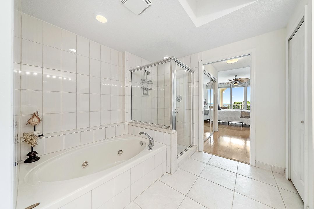 На продажу: $2,100,000 (3 спален, 3 ванн, 2064 Квадратных фут)