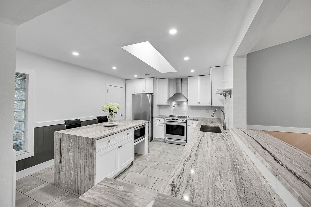 For Sale: $509,000 (3 beds, 2 baths, 1838 Square Feet)