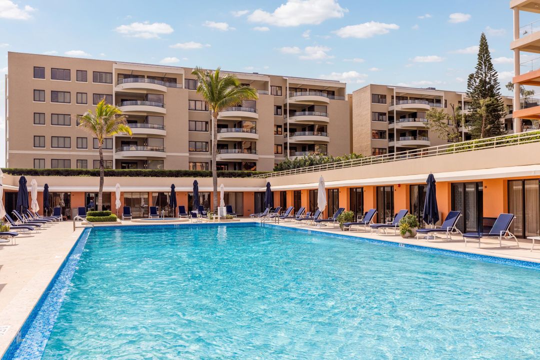 En Venta: $15,900,000 (3 camas, 4 baños, 5770 Pies cuadrados)