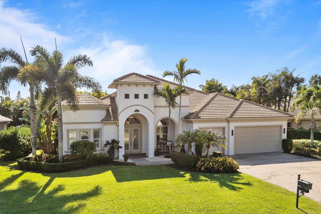 For Sale: $929,888 (3 beds, 3 baths, 2898 Square Feet)