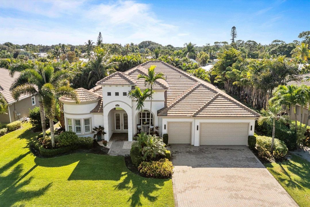 For Sale: $929,888 (3 beds, 3 baths, 2898 Square Feet)