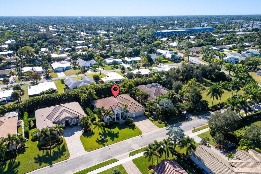 For Sale: $929,888 (3 beds, 3 baths, 2898 Square Feet)