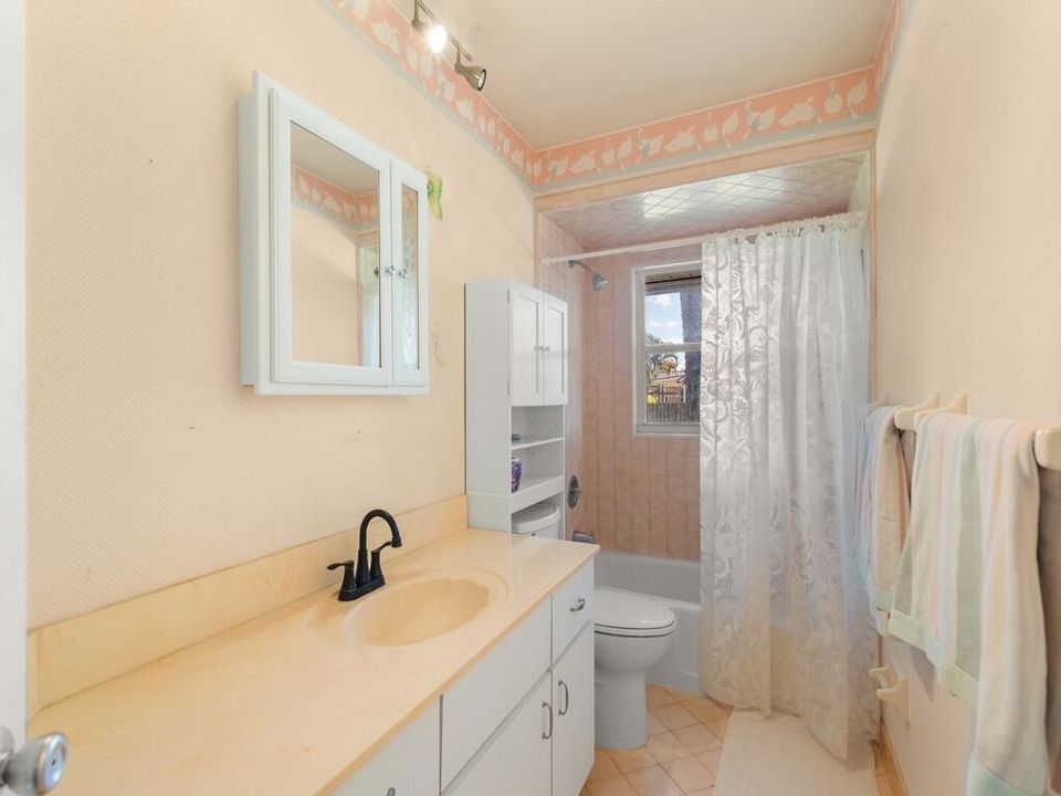 For Sale: $496,000 (4 beds, 2 baths, 2349 Square Feet)