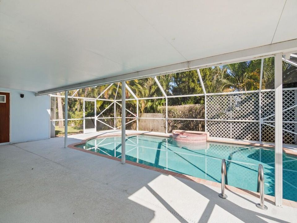 For Sale: $496,000 (4 beds, 2 baths, 2349 Square Feet)