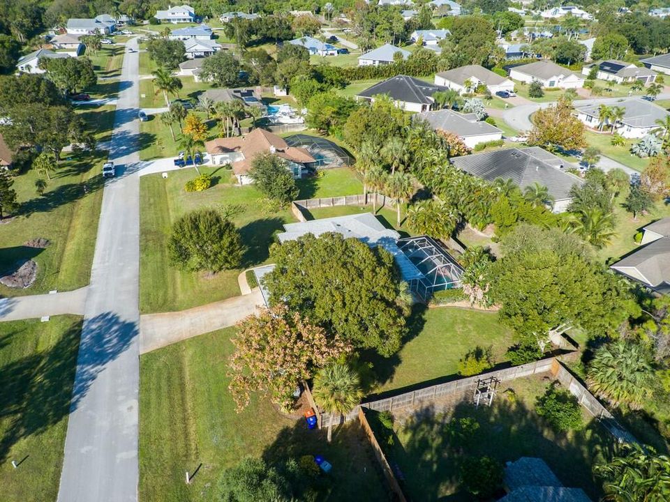 For Sale: $496,000 (4 beds, 2 baths, 2349 Square Feet)