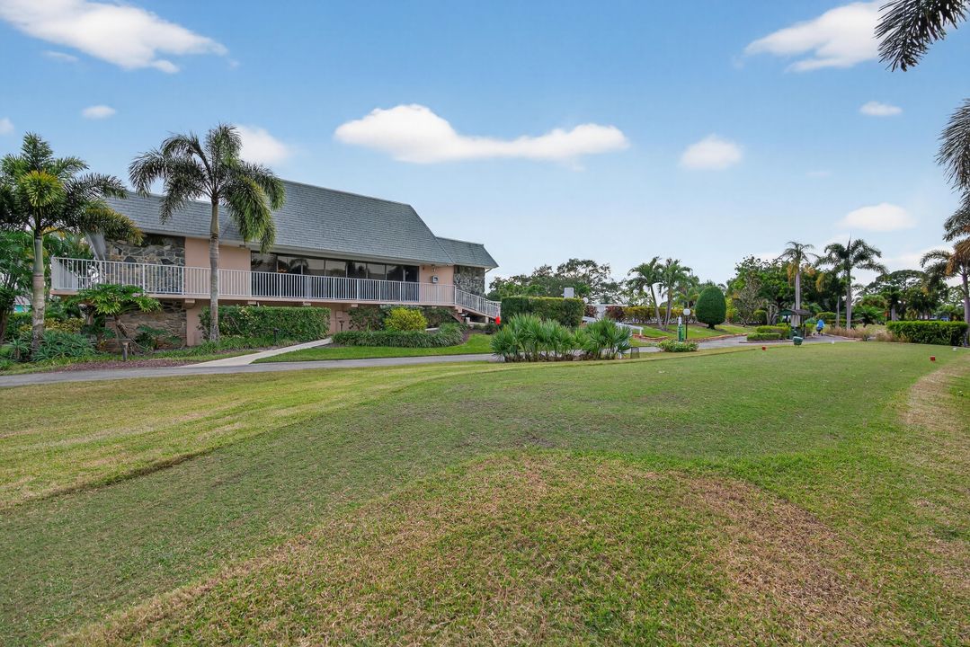 待售: $195,000 (2 贝兹, 1 浴室, 910 平方英尺)