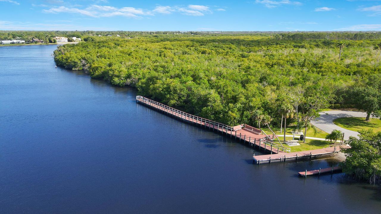 В аренду: $2,000 (1 спален, 1 ванн, 697 Квадратных фут)