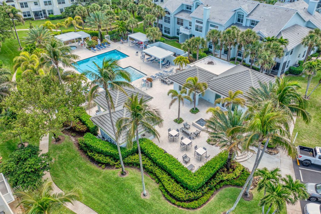 出租: $8,000 (3 贝兹, 3 浴室, 1822 平方英尺)