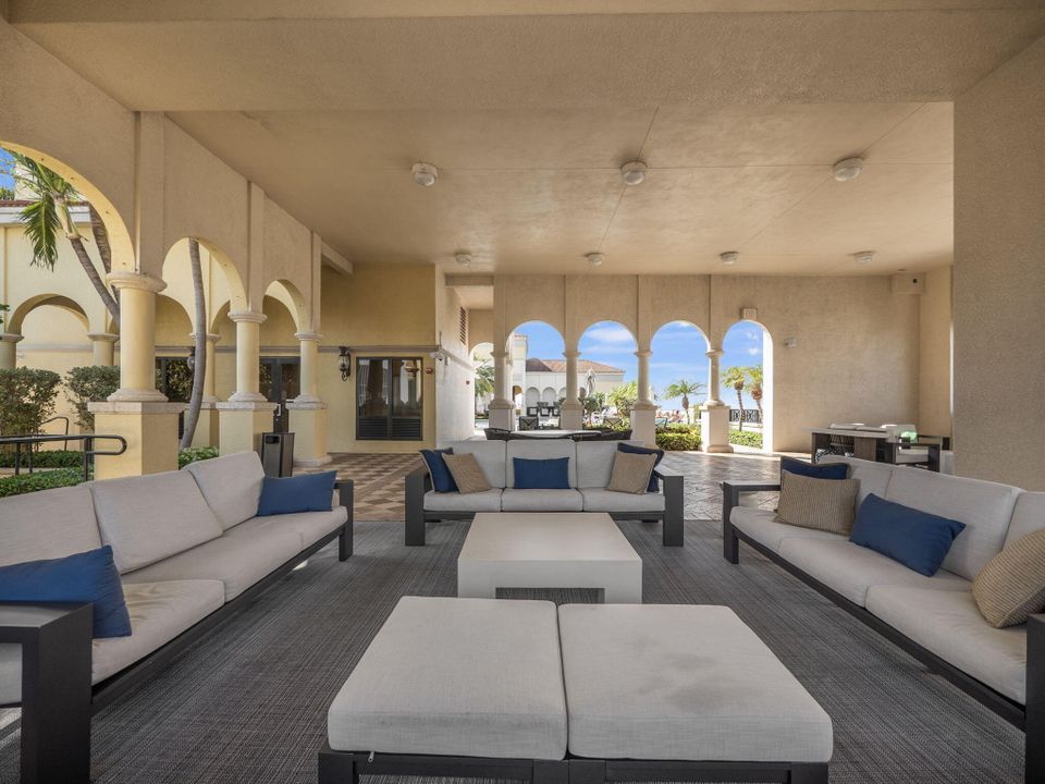 На продажу: $775,000 (2 спален, 2 ванн, 1170 Квадратных фут)