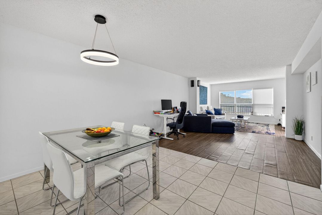 En Venta: $199,000 (2 camas, 2 baños, 1140 Pies cuadrados)