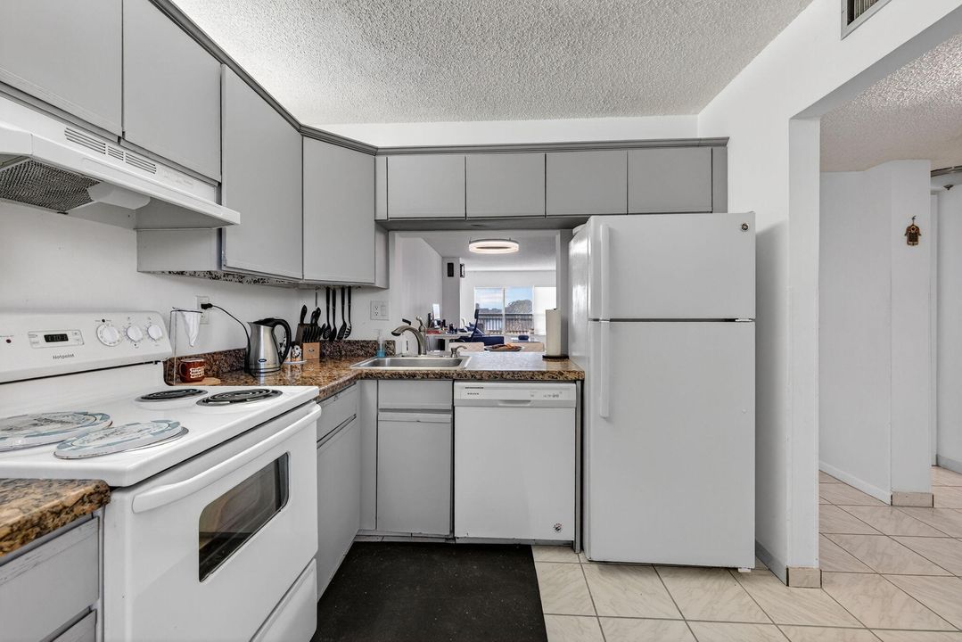 En Venta: $199,000 (2 camas, 2 baños, 1140 Pies cuadrados)