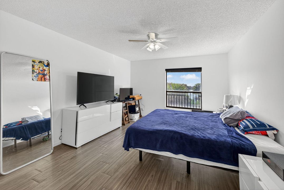 En Venta: $199,000 (2 camas, 2 baños, 1140 Pies cuadrados)