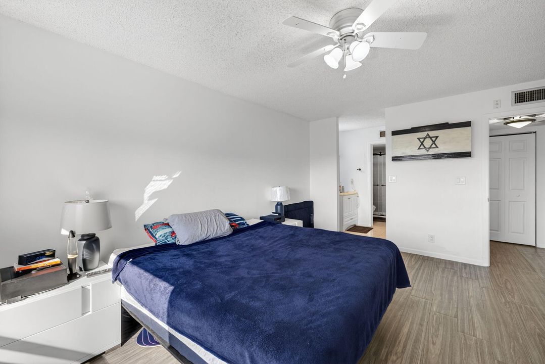 En Venta: $199,000 (2 camas, 2 baños, 1140 Pies cuadrados)