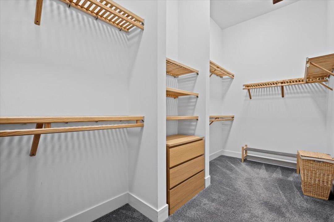 En Renta: $10,000 (3 camas, 2 baños, 2359 Pies cuadrados)