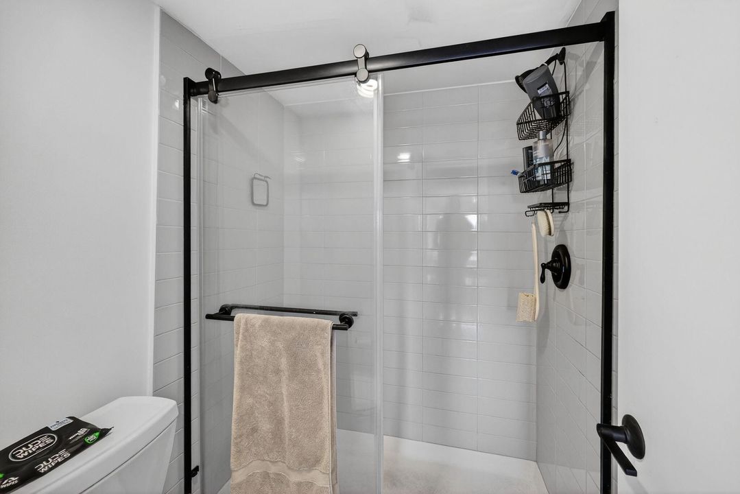 En Venta: $199,000 (2 camas, 2 baños, 1140 Pies cuadrados)