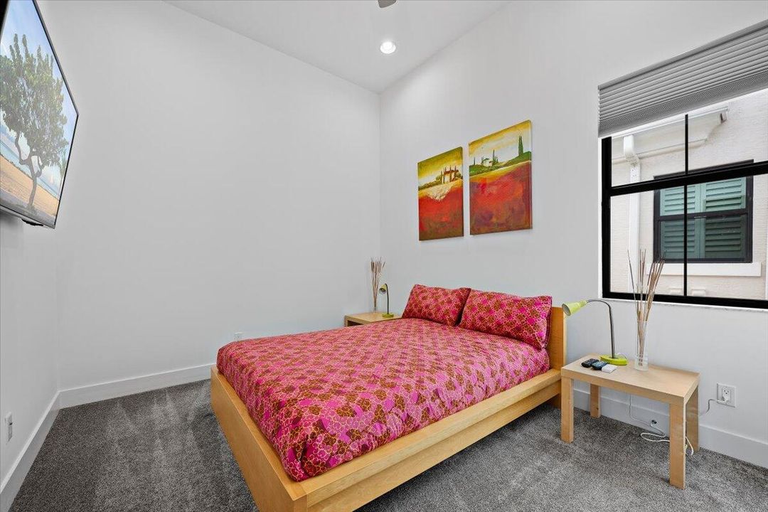 En Renta: $10,000 (3 camas, 2 baños, 2359 Pies cuadrados)