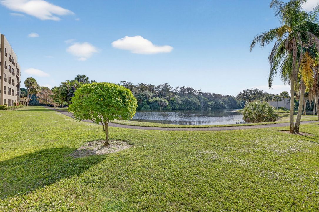 En Venta: $199,000 (2 camas, 2 baños, 1140 Pies cuadrados)