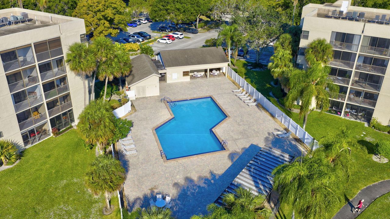 En Venta: $199,000 (2 camas, 2 baños, 1140 Pies cuadrados)