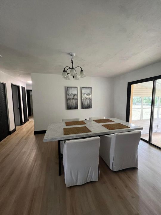 For Sale: $489,000 (3 beds, 2 baths, 1440 Square Feet)