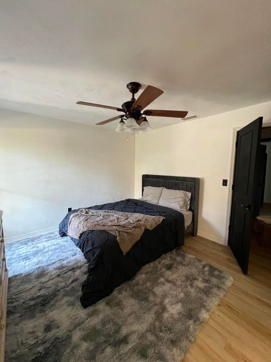 For Sale: $489,000 (3 beds, 2 baths, 1440 Square Feet)