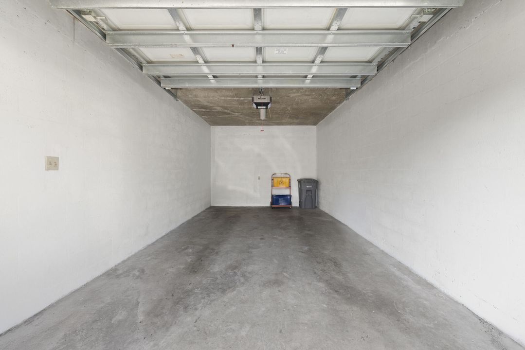 En Venta: $359,900 (2 camas, 2 baños, 1263 Pies cuadrados)