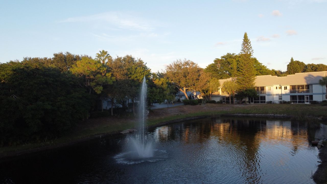 For Rent: $2,700 (3 beds, 2 baths, 1458 Square Feet)