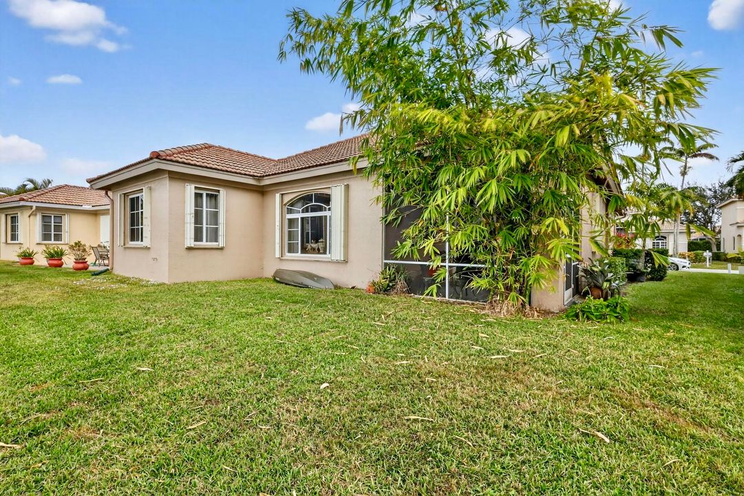 出租: $3,500 (3 贝兹, 2 浴室, 1822 平方英尺)