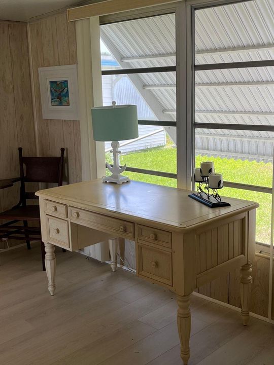 For Rent: $1,800 (2 beds, 2 baths, 840 Square Feet)