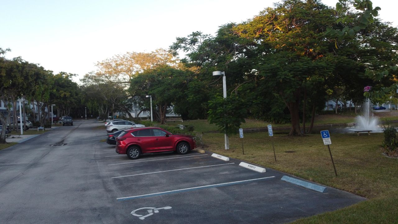 For Rent: $2,700 (3 beds, 2 baths, 1458 Square Feet)