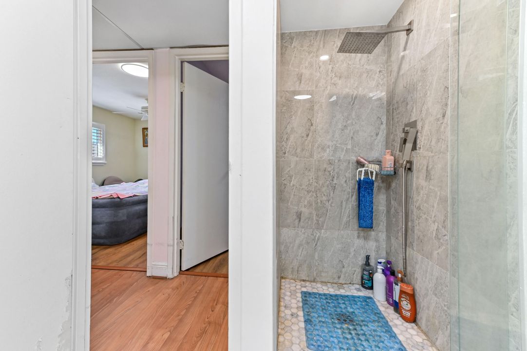 На продажу: $105,000 (2 спален, 2 ванн, 880 Квадратных фут)