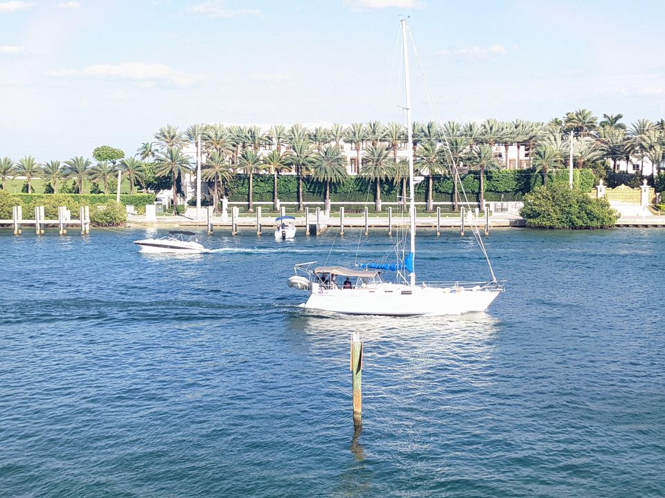 出租: $2,700 (2 贝兹, 2 浴室, 1250 平方英尺)