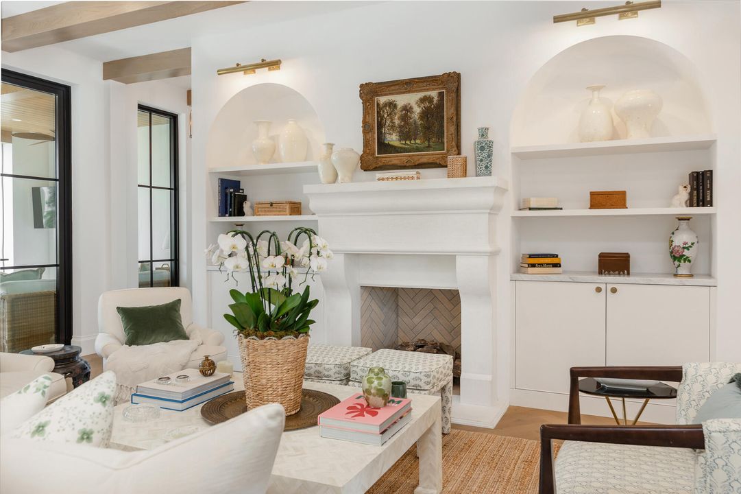 For Sale: $7,998,000 (5 beds, 5 baths, 4725 Square Feet)