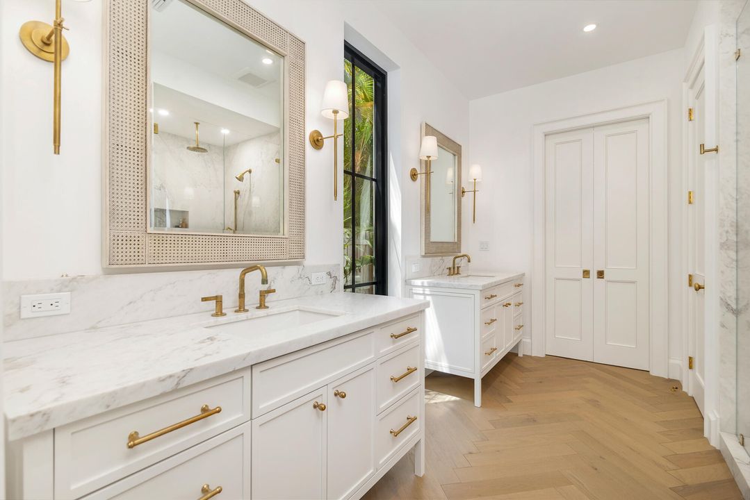 For Sale: $7,998,000 (5 beds, 5 baths, 4725 Square Feet)