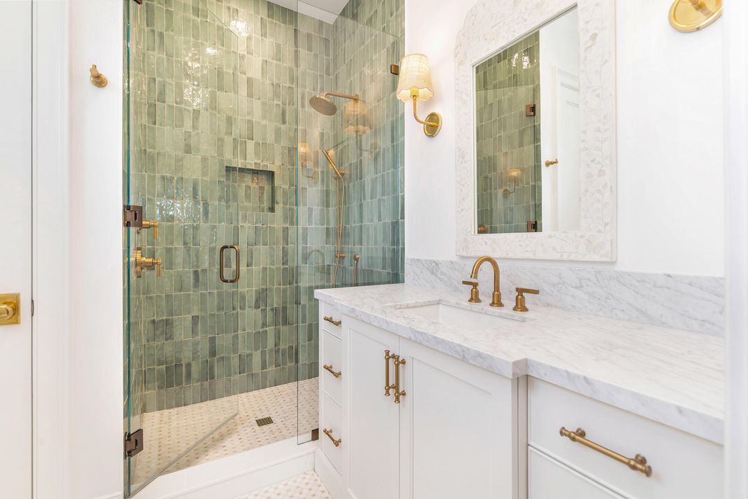 For Sale: $7,998,000 (5 beds, 5 baths, 4725 Square Feet)