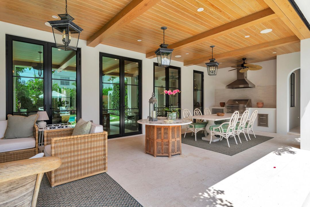 For Sale: $7,998,000 (5 beds, 5 baths, 4725 Square Feet)