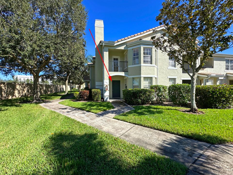 For Rent: $1,850 (2 beds, 2 baths, 1253 Square Feet)