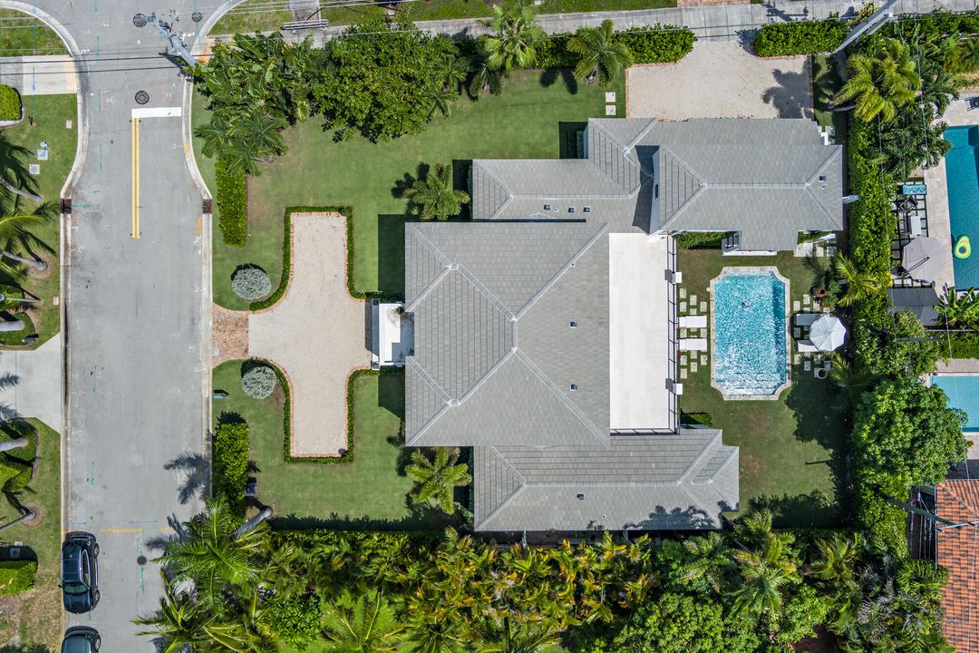 For Sale: $7,998,000 (5 beds, 5 baths, 4725 Square Feet)