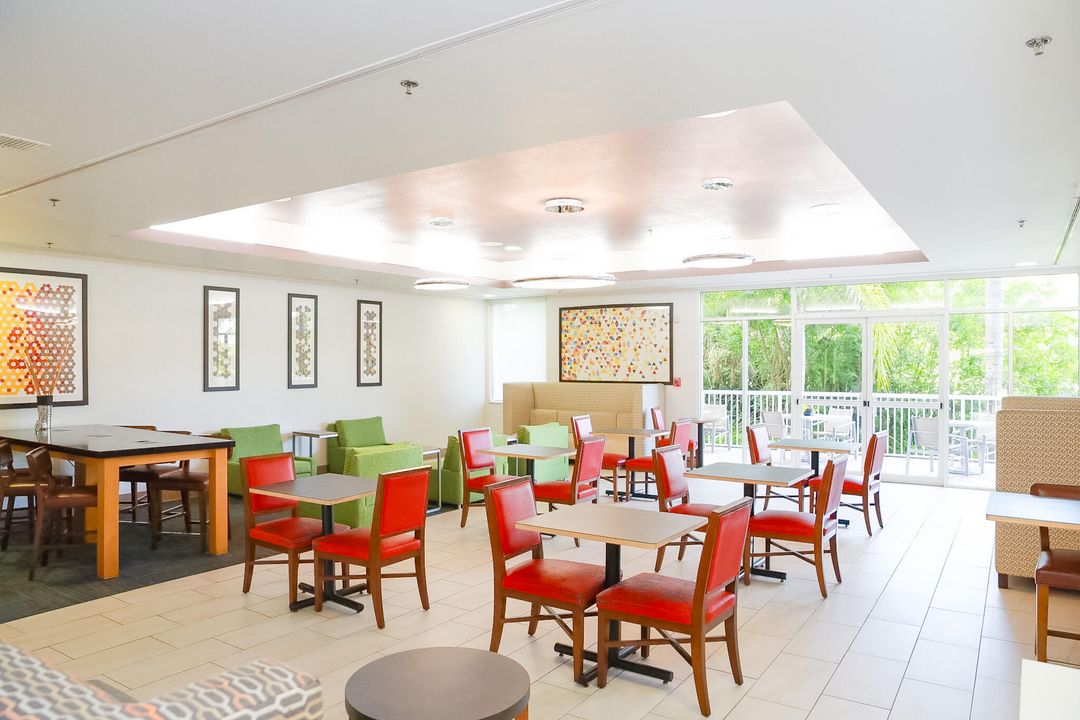 待售: $15,000,000 (0 贝兹, 0 浴室, 50864 平方英尺)