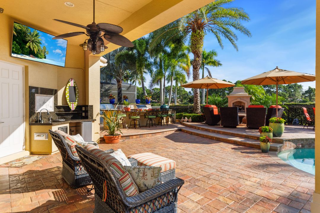 На продажу: $1,550,000 (4 спален, 4 ванн, 3277 Квадратных фут)