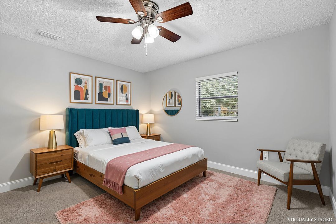 For Sale: $285,000 (3 beds, 2 baths, 1107 Square Feet)