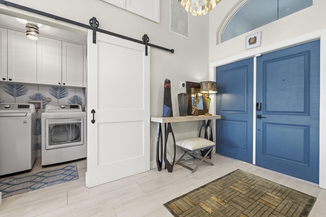 For Sale: $699,000 (3 beds, 2 baths, 1412 Square Feet)