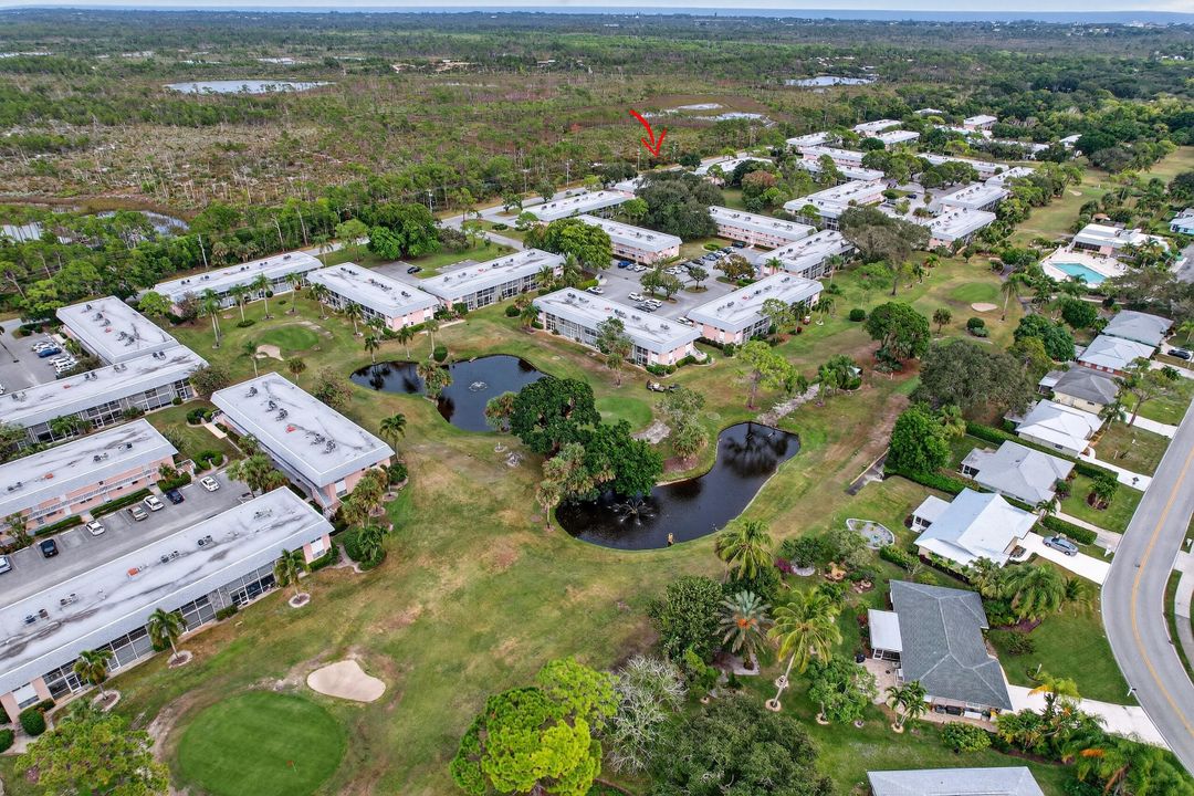 待售: $195,000 (2 贝兹, 1 浴室, 910 平方英尺)