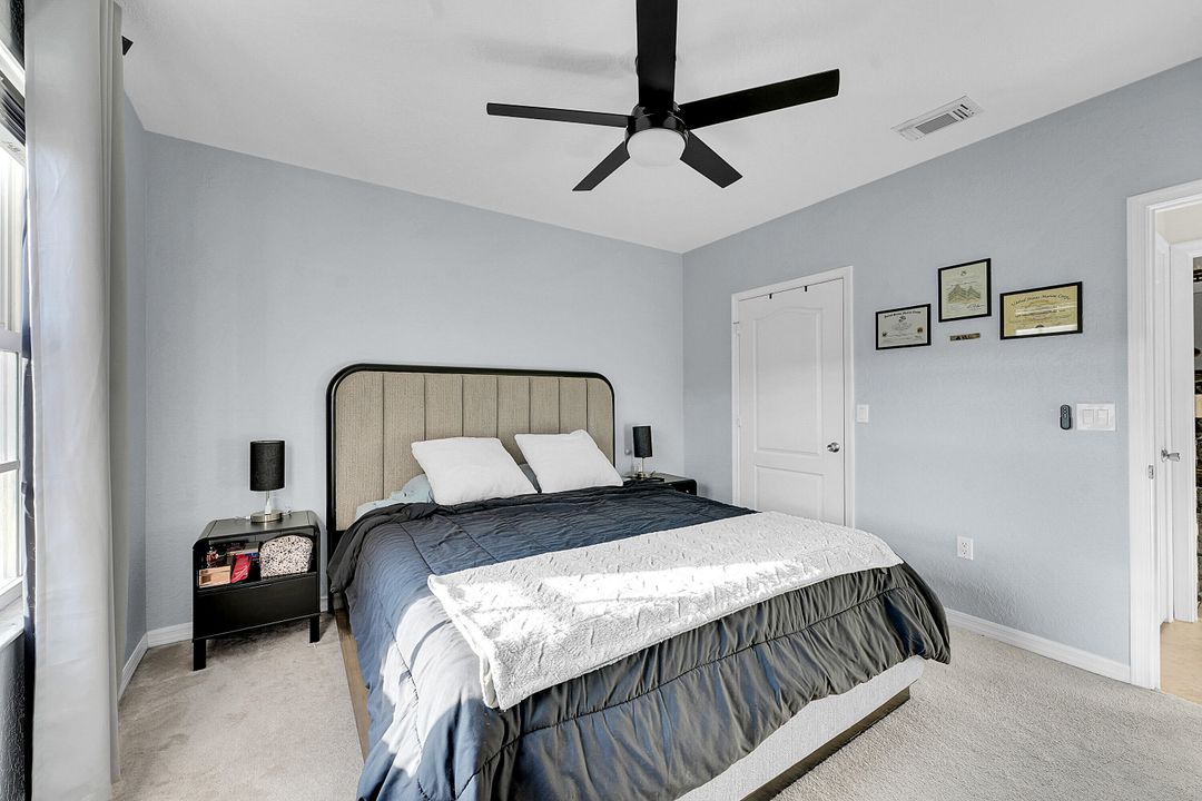 For Sale: $185,000 (1 beds, 1 baths, 875 Square Feet)