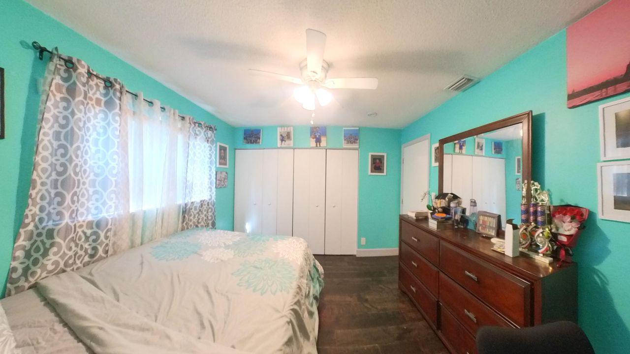 For Sale: $595,000 (4 beds, 2 baths, 1835 Square Feet)