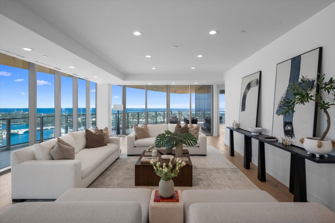 На продажу: $12,895,000 (4 спален, 4 ванн, 4420 Квадратных фут)