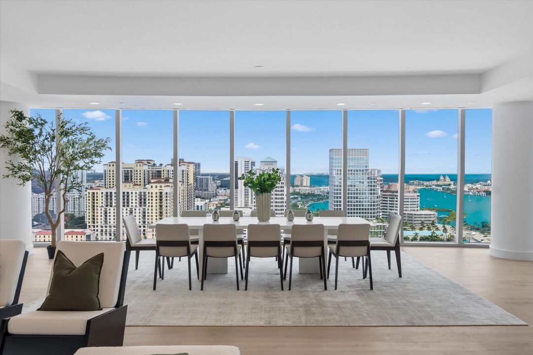 На продажу: $12,895,000 (4 спален, 4 ванн, 4420 Квадратных фут)