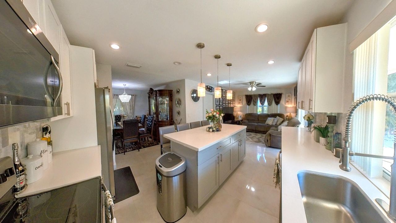 For Sale: $595,000 (4 beds, 2 baths, 1835 Square Feet)