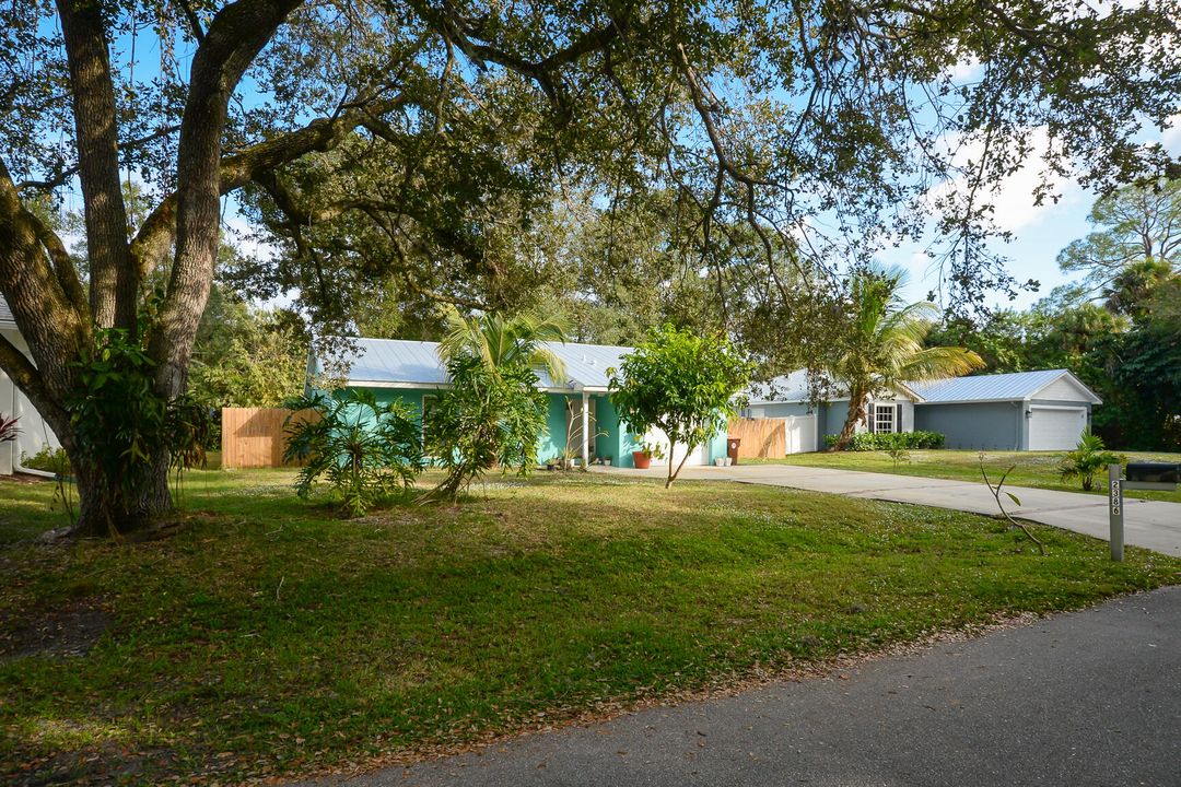 For Rent: $2,000 (3 beds, 2 baths, 1248 Square Feet)