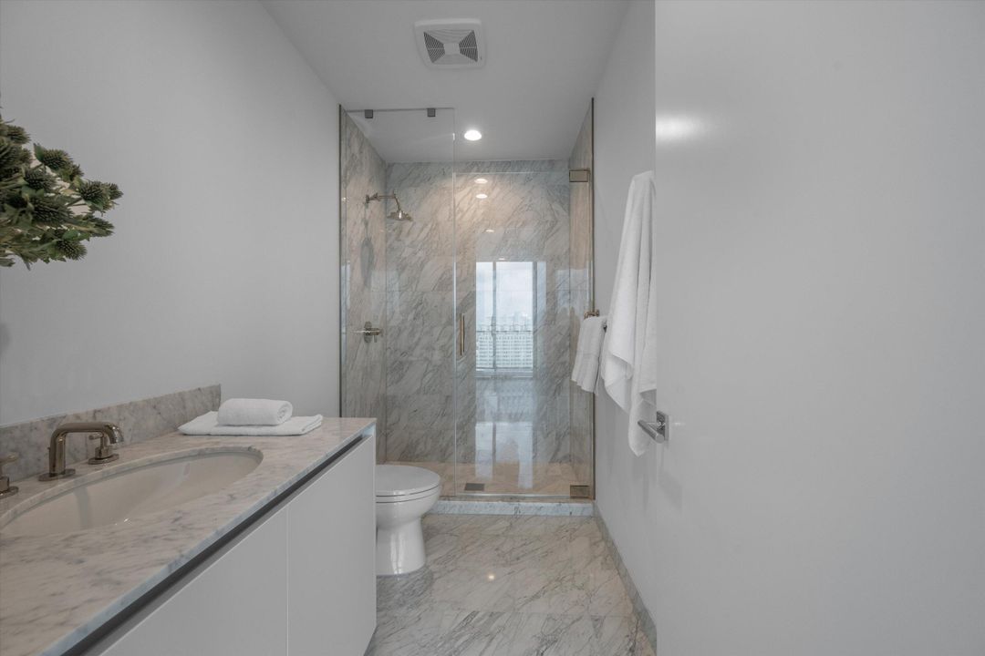 На продажу: $12,895,000 (4 спален, 4 ванн, 4420 Квадратных фут)